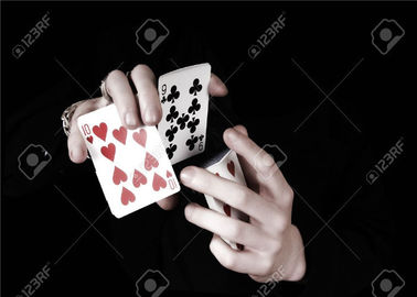Profesyonel Snap Change Card Trick Magic Poker Becerileri ve Teknikleri